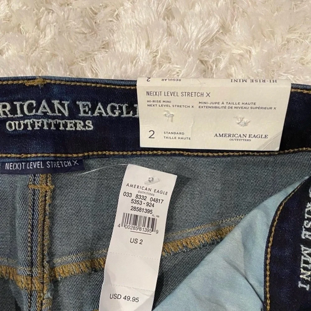 ✨ NWT Dark Wash Denim Mini Skirt – Size 2 ✨ - Picture 3 of 3